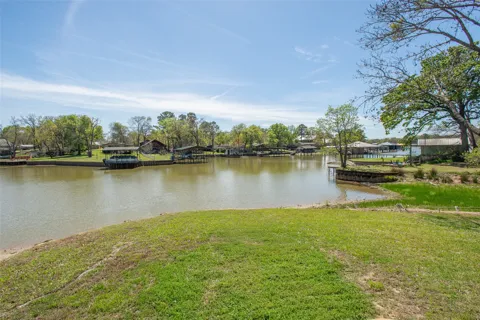 117 Joy Lane
