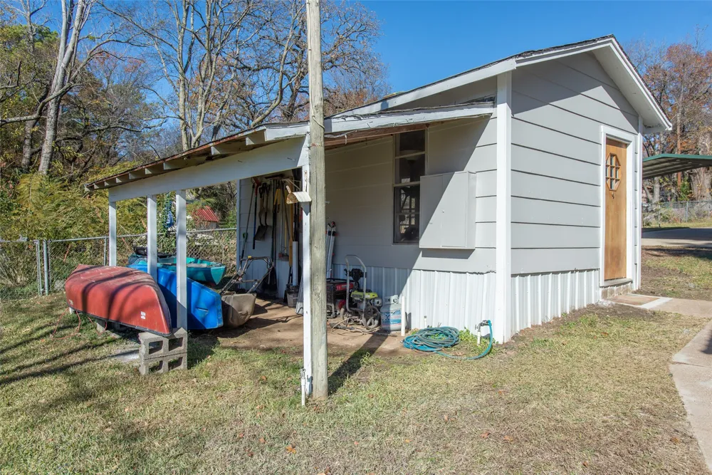 117 Joy Lane Gun Barrel City, TX 75156