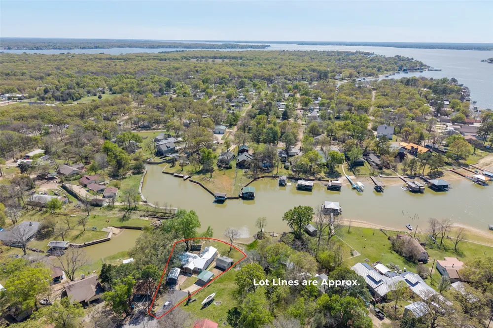 117 Joy Lane Gun Barrel City, TX 75156