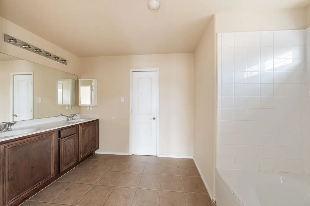 2022 Wellington Point Heartland, TX 75126