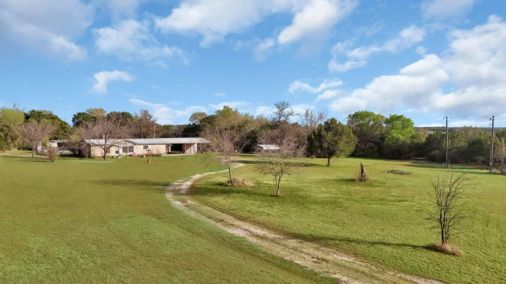 14638 Fm 56 #A Kopperl, TX 76652