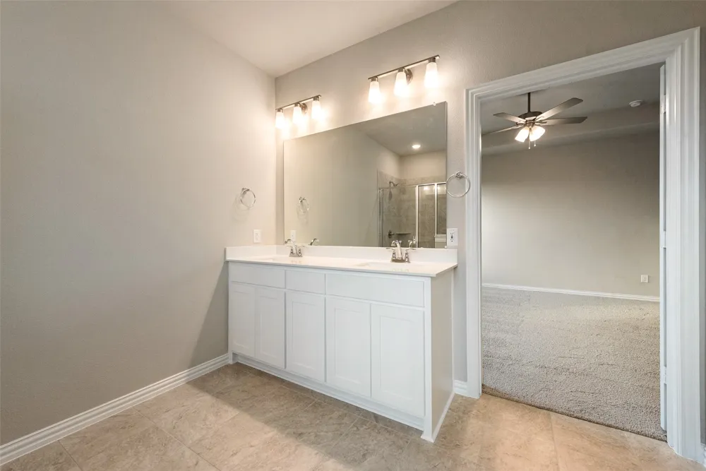 1230 County Road 200 Valley View, TX 76272