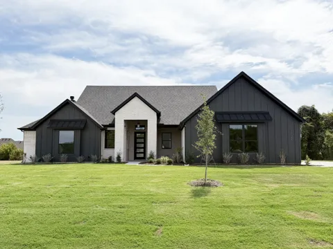 1102 Silver Sage Trail