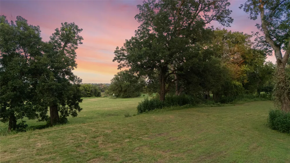Horseshoe Bend Road Waco, TX 76708