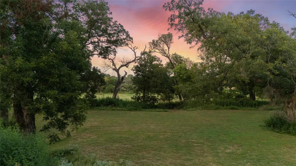 Horseshoe Bend Road Waco, TX 76708