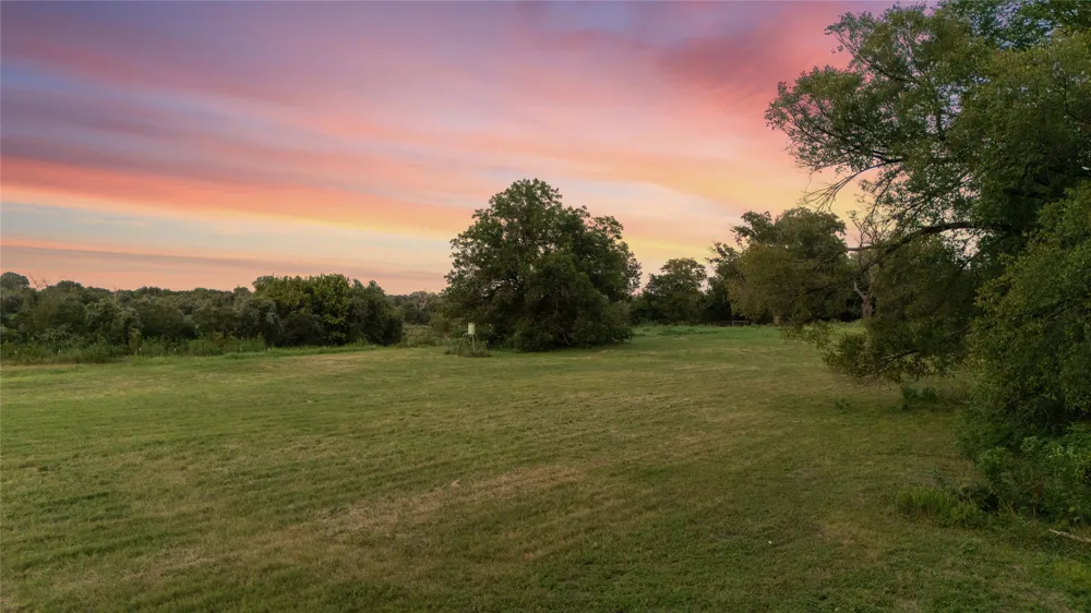 Horseshoe Bend Road Waco, TX 76708