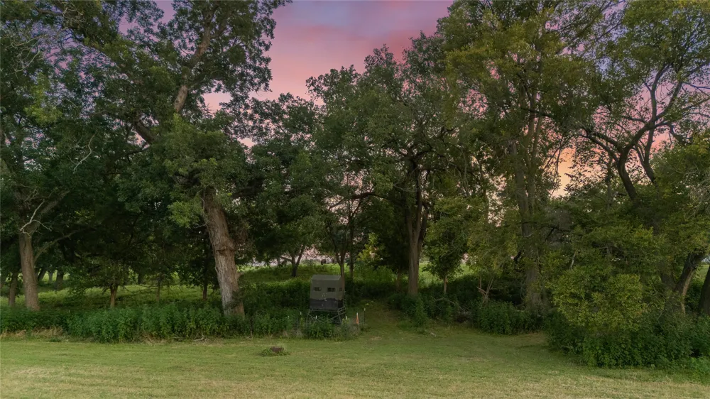 Horseshoe Bend Road Waco, TX 76708