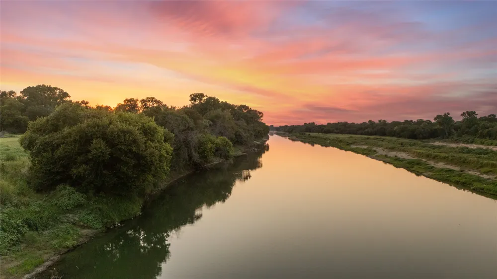 Horseshoe Bend Road Waco, TX 76708