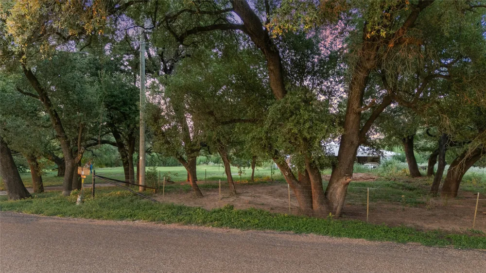 Horseshoe Bend Road Waco, TX 76708