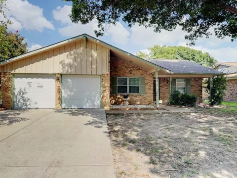 1617 Camara Court