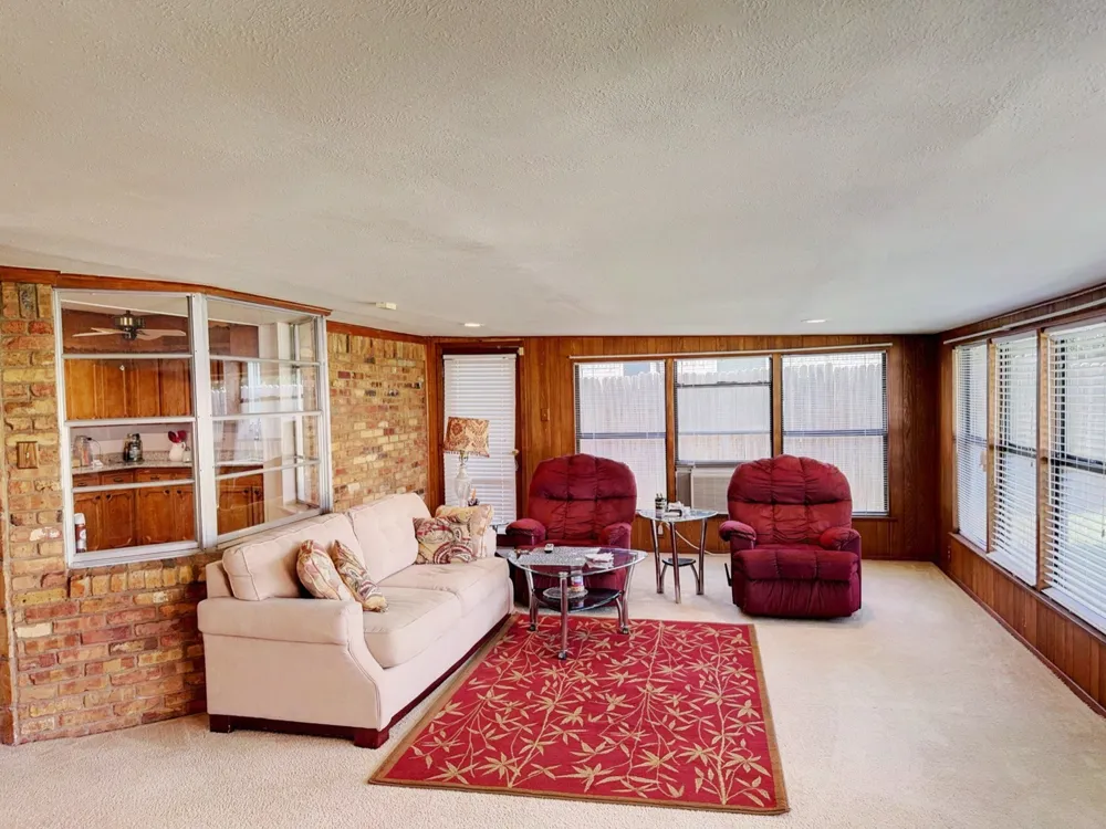 1617 Camara Court Grand Prairie, TX 75051