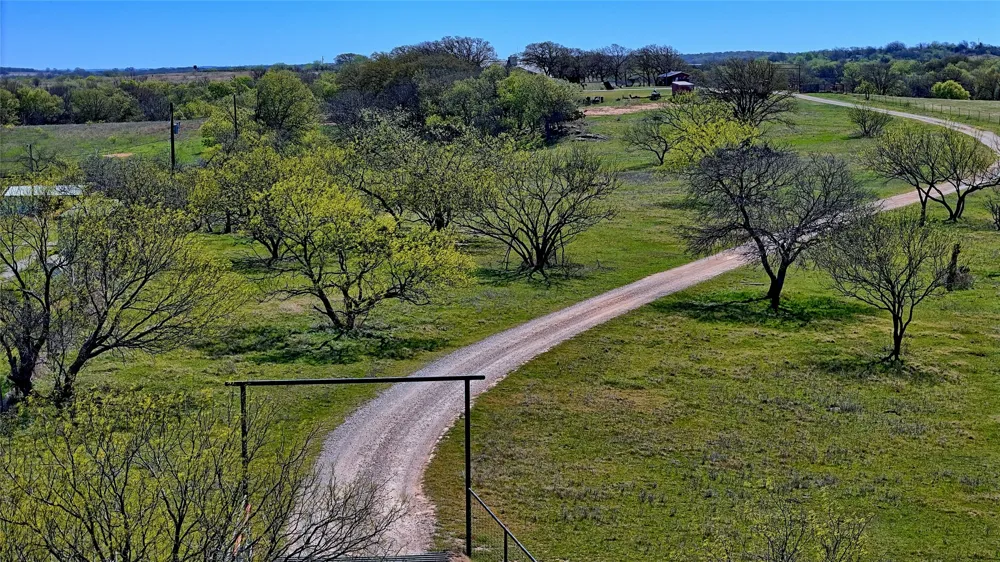 4179 Rock Springs School Road Nocona, TX 76255