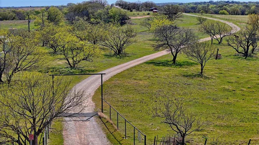4179 Rock Springs School Road Nocona, TX 76255