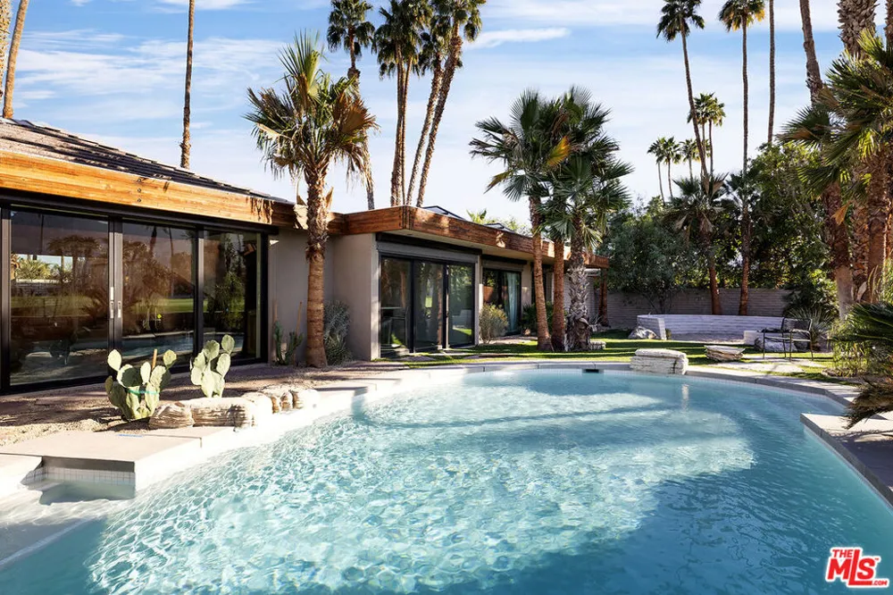40281 Sand Dune Road Rancho Mirage, CA 92270