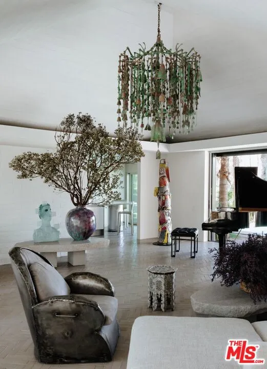 40281 Sand Dune Road Rancho Mirage, CA 92270