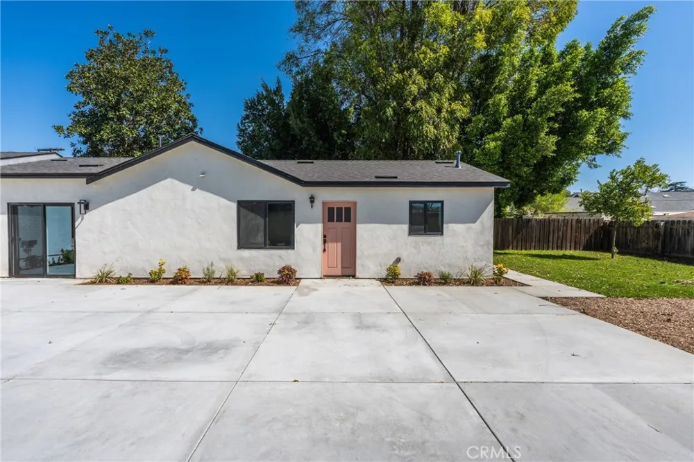 14138 Archwood Van Nuys, CA 91405