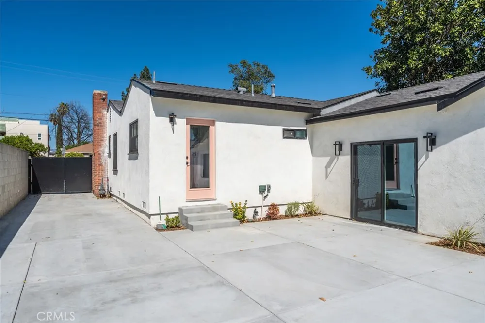 14138 Archwood Van Nuys, CA 91405