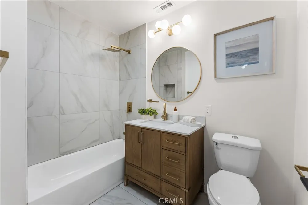 14138 Archwood Van Nuys, CA 91405