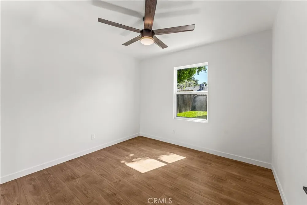 14138 Archwood Van Nuys, CA 91405