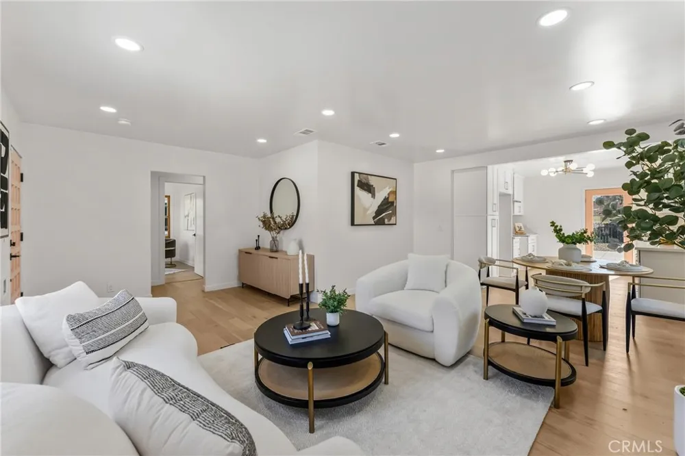 14138 Archwood Van Nuys, CA 91405
