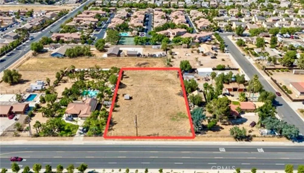1666 E Rider Perris, CA 92571