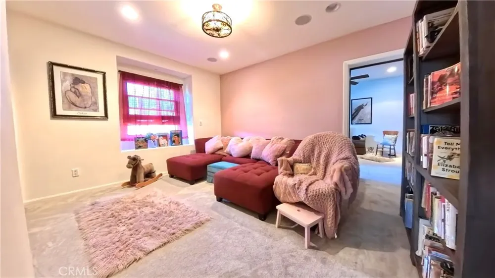 633 Sunnyhill Drive Los Angeles, CA 90065