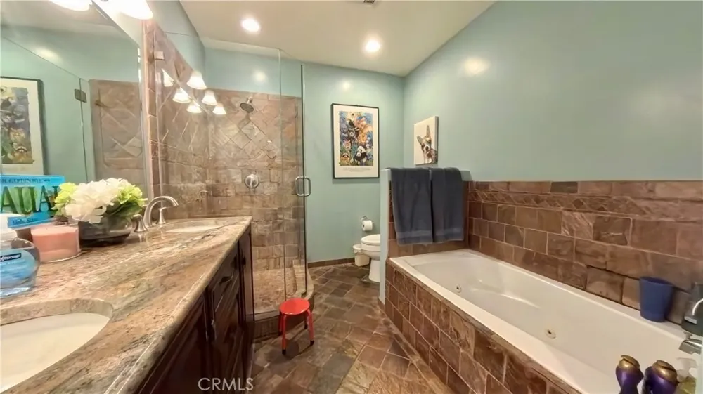 633 Sunnyhill Drive Los Angeles, CA 90065