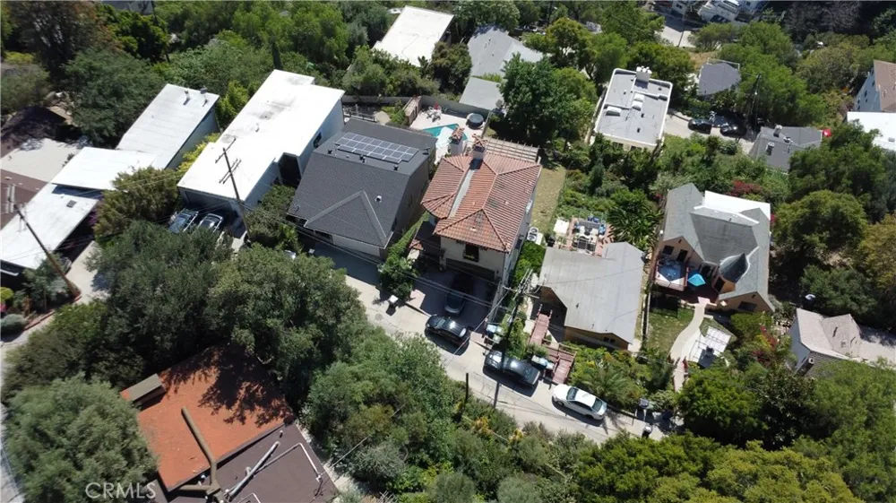 633 Sunnyhill Drive Los Angeles, CA 90065
