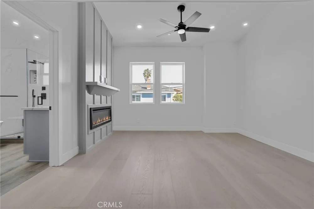 2409 Perkins Ln Redondo Beach, CA 90278