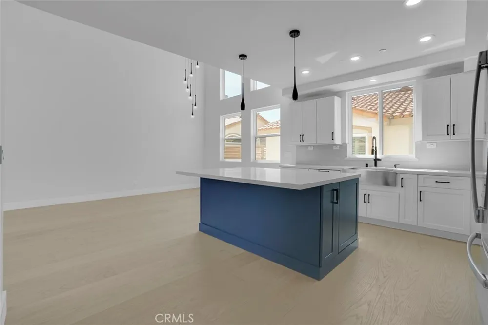 2409 Perkins Ln Redondo Beach, CA 90278