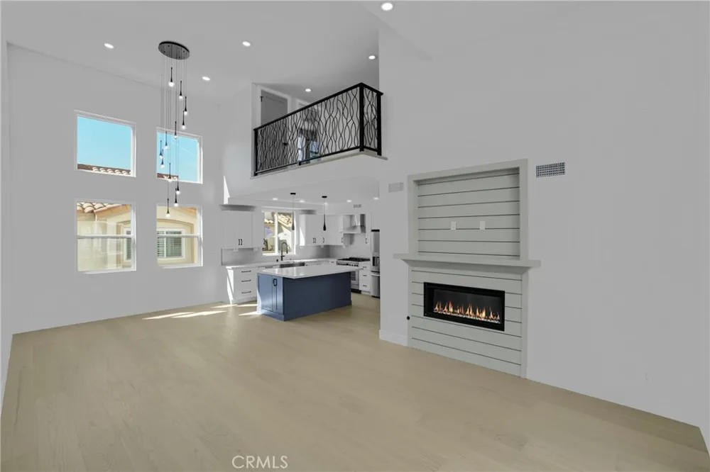 2409 Perkins Ln Redondo Beach, CA 90278