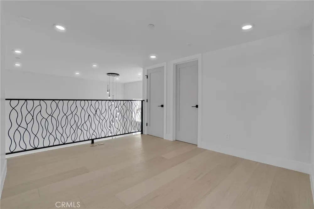 2409 Perkins Ln Redondo Beach, CA 90278