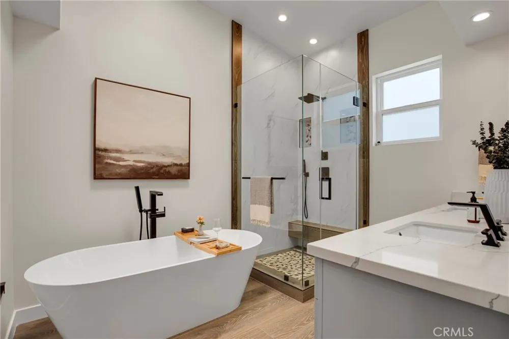 2409 Perkins Ln Redondo Beach, CA 90278