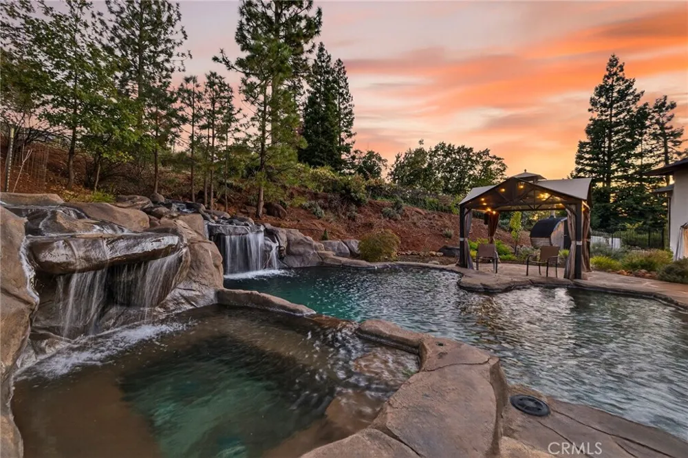 5772 Acorn Ridge Drive Paradise, CA 95969