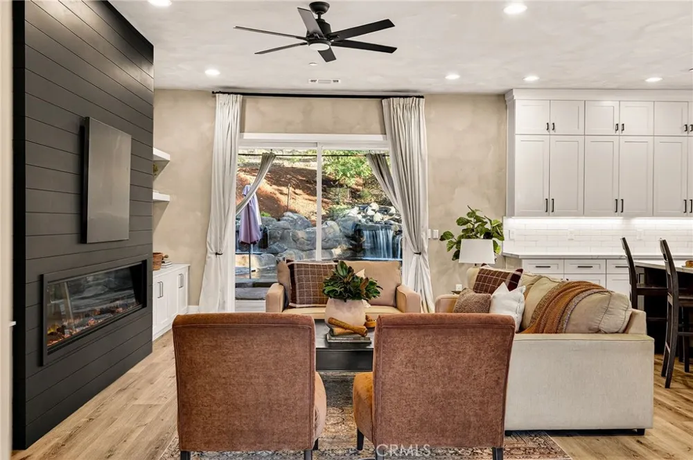 5772 Acorn Ridge Drive Paradise, CA 95969
