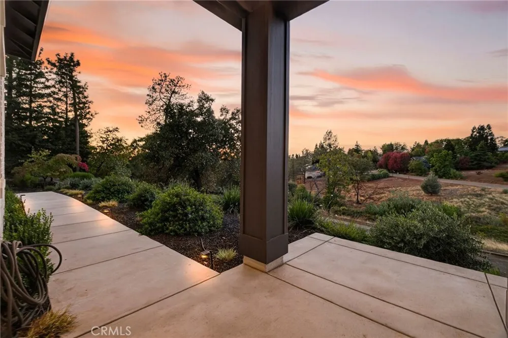 5772 Acorn Ridge Drive Paradise, CA 95969