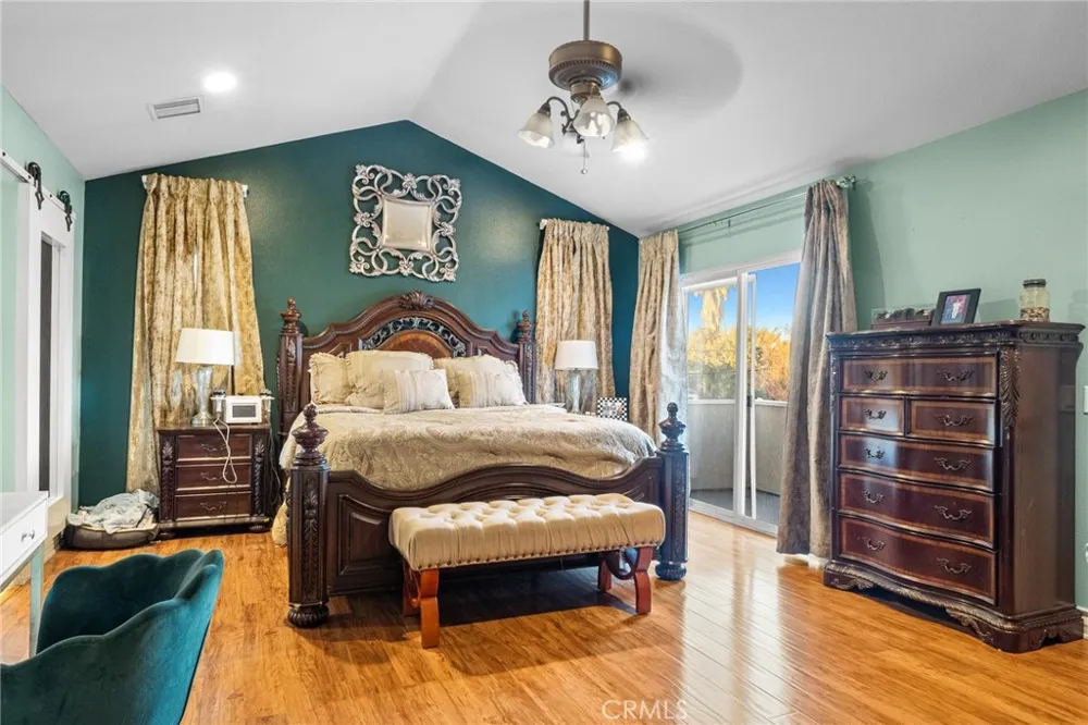 947 Via Camino #11 Wilmington, CA 90744