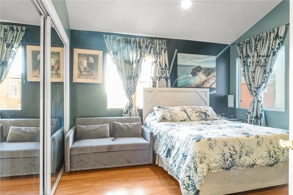 947 Via Camino #11 Wilmington, CA 90744