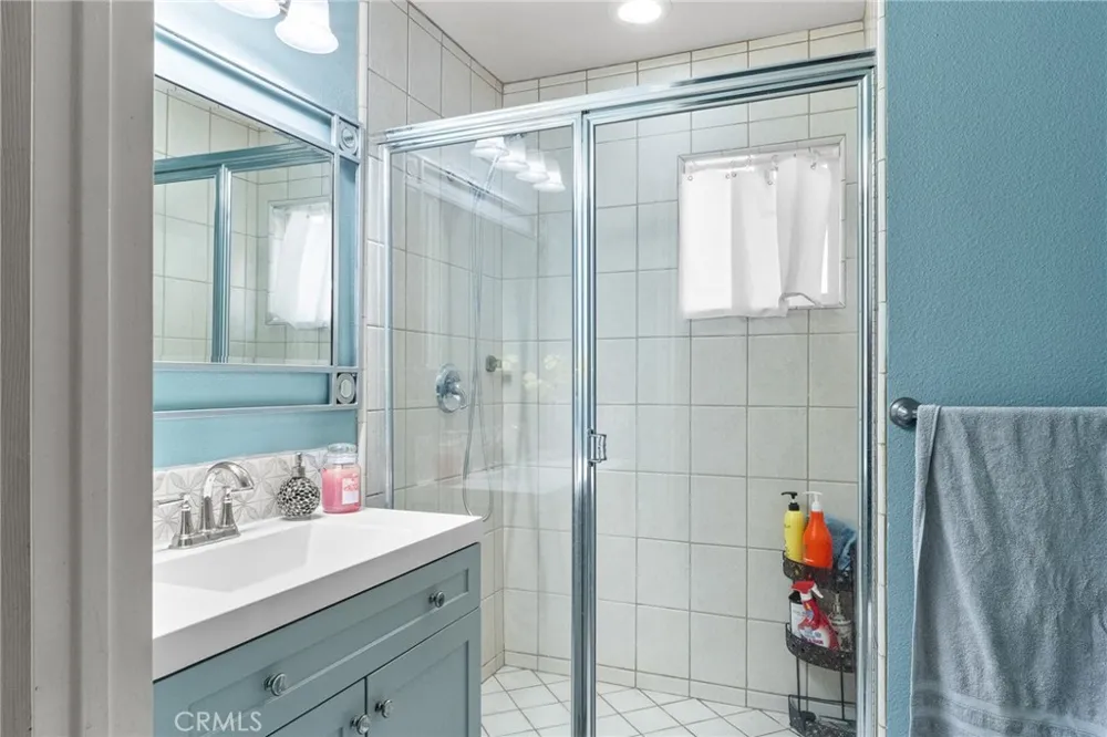 947 Via Camino #11 Wilmington, CA 90744