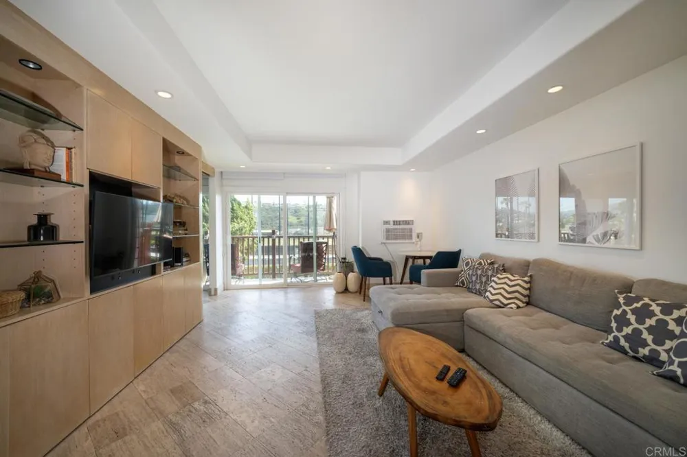 2003 Costa Del Mar Rd #678 Carlsbad, CA 92009