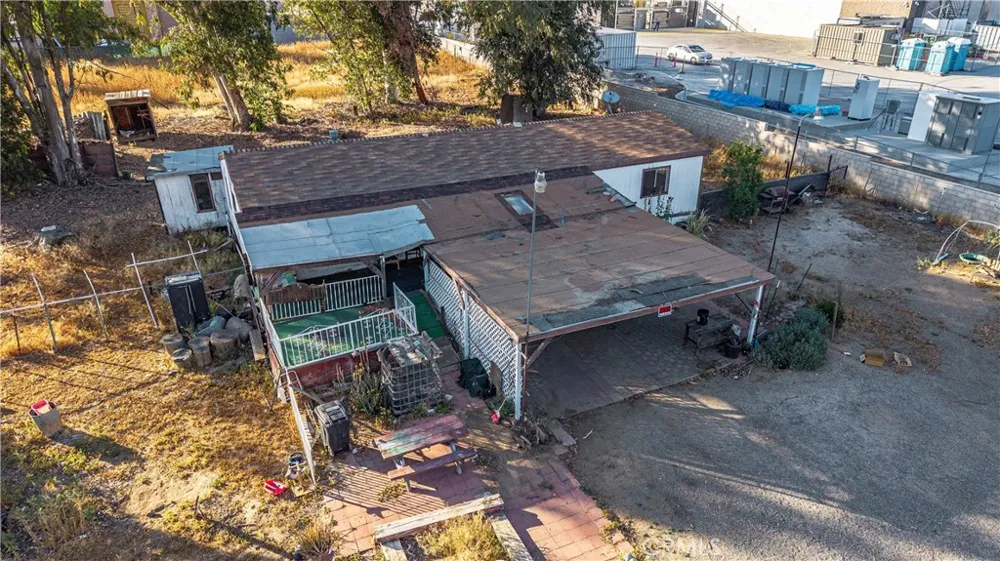 29489 3rd Lake Elsinore, CA 92532