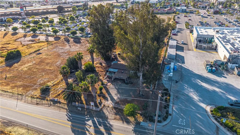 29489 3rd Lake Elsinore, CA 92532