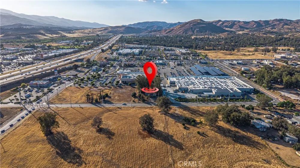 29489 3rd Lake Elsinore, CA 92532