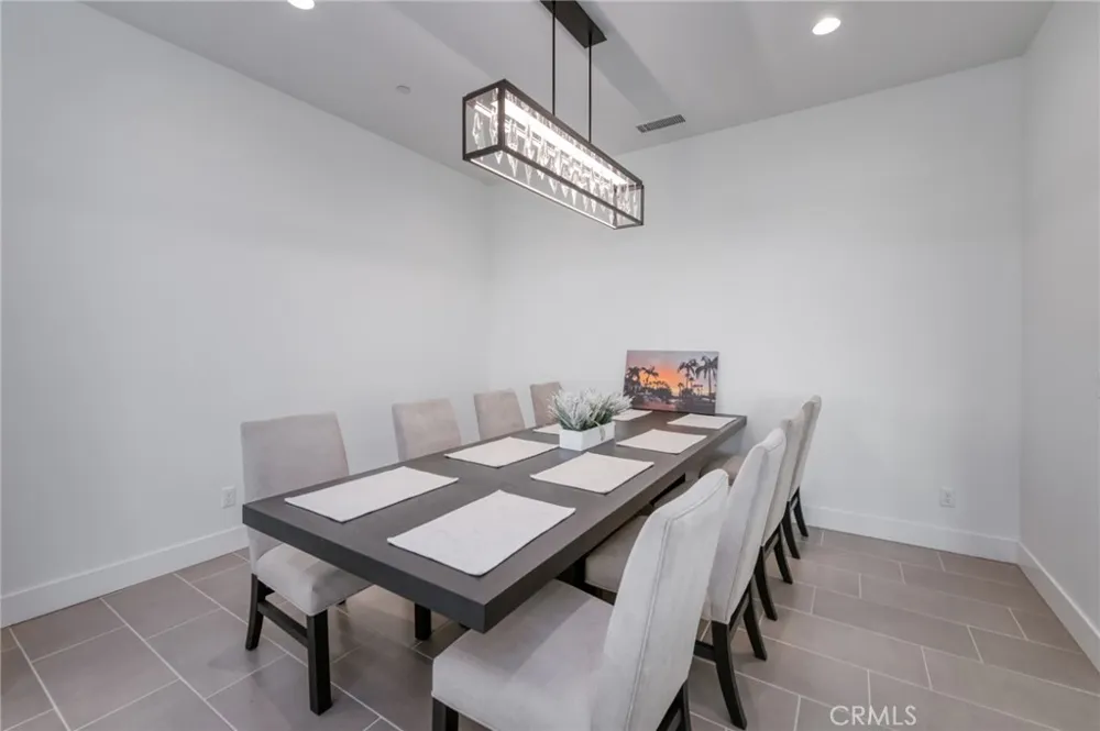 1042 Beaver Pond Madera, CA 93636