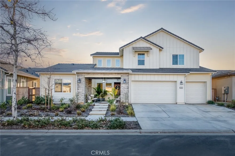 1042 Beaver Pond Madera, CA 93636