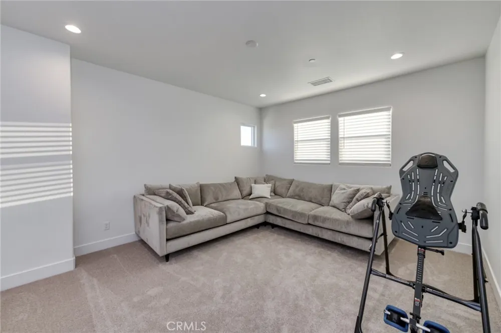 1042 Beaver Pond Madera, CA 93636