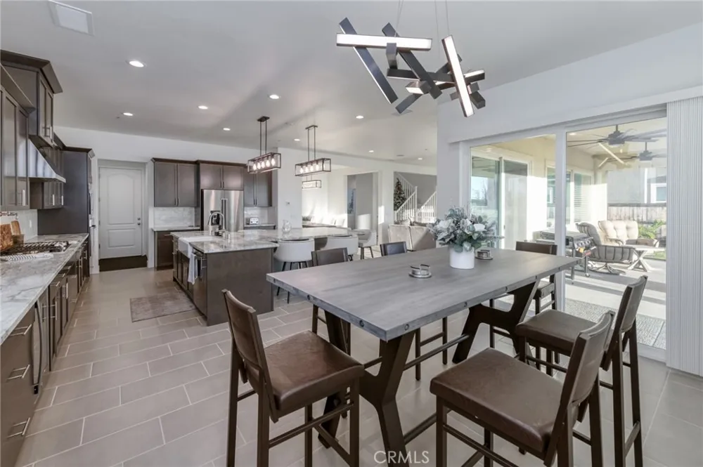 1042 Beaver Pond Madera, CA 93636