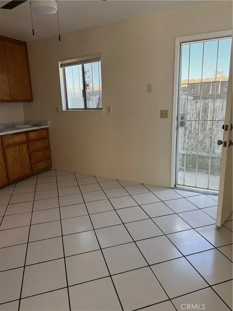 16230 Sequoia Street Hesperia, CA 82345