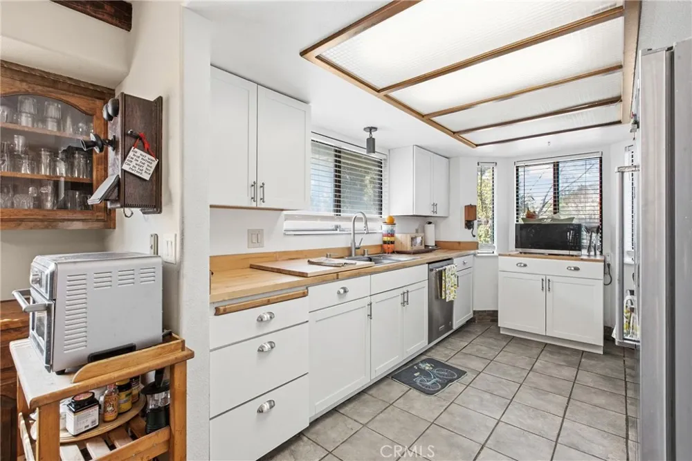 2918 Burton Drive Cambria, CA 93428