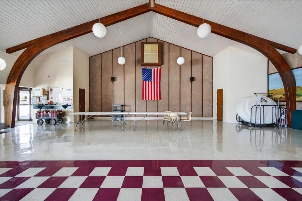 158 Kern Street #10 Salinas, CA 93905